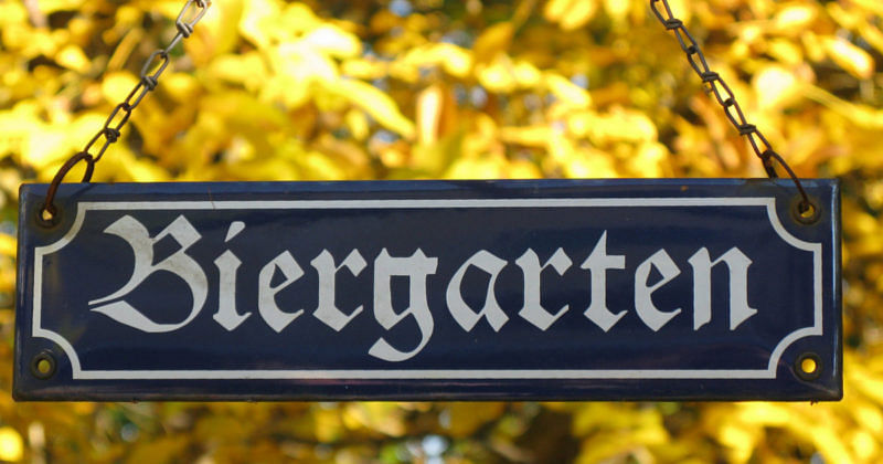 Biergärten in München für Studenten günstiger Bier trinken in München