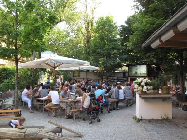 Public Viewing