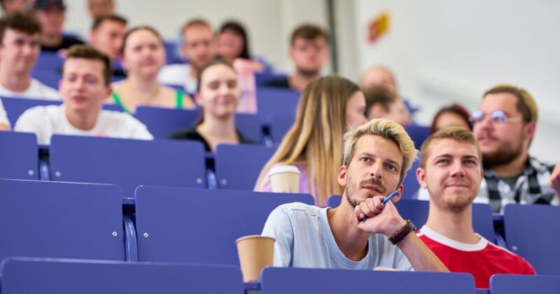 Die HNU - dein neuer Studienort!